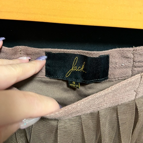 Aritzia Rustly Orange Coloured Skirt - Picture 3 of 3